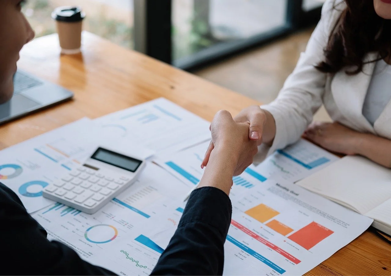 Multi-layered holographic projection of evolving software architecture